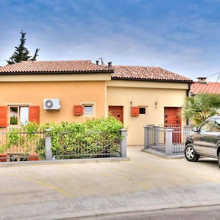 Apartments Casia Baska  Exterior photo