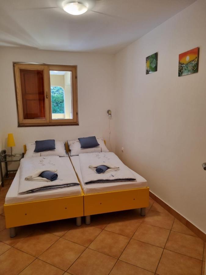 Apartments Casia Baska  Exterior photo
